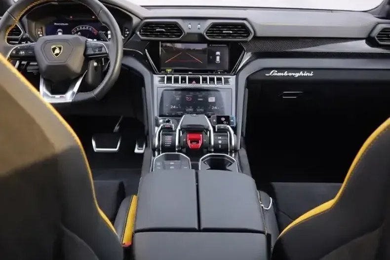 Lamborghini Urus din 2025 cu 13.800 km - oferta LAM200511 - foto 9