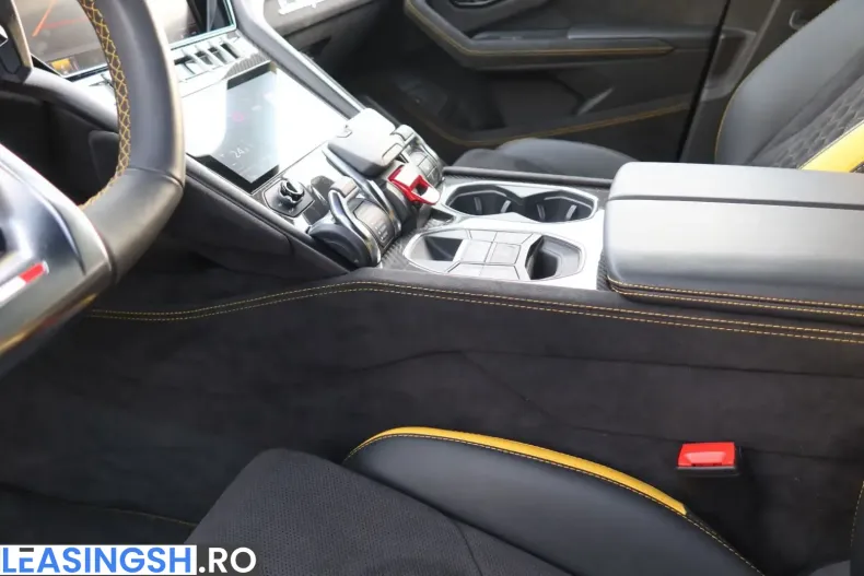 Lamborghini Urus din 2025 cu 13.800 km - oferta LAM200512 - foto 11