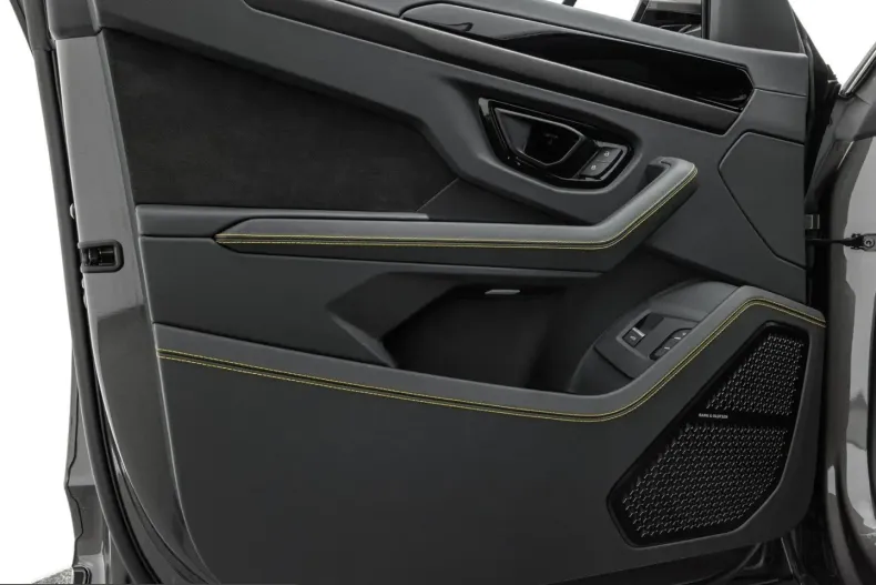 Lamborghini Urus din 2025 cu 24.000 km - oferta LAM200515 - foto 18