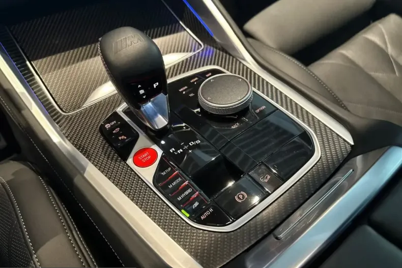 BMW XM (Seria X) din 2025 cu 24.661 km - oferta BMW200517 - foto 9