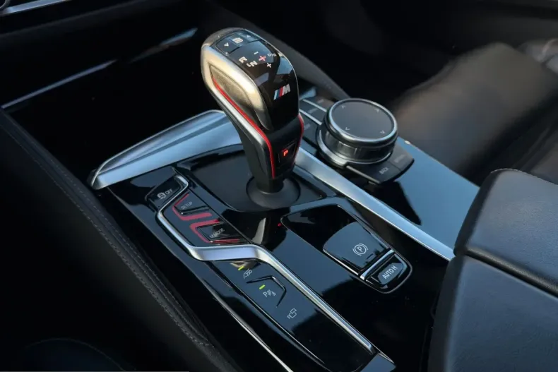 BMW M5 (Seria 5) din 2023 cu 81.018 km - oferta BMW200519 - foto 28