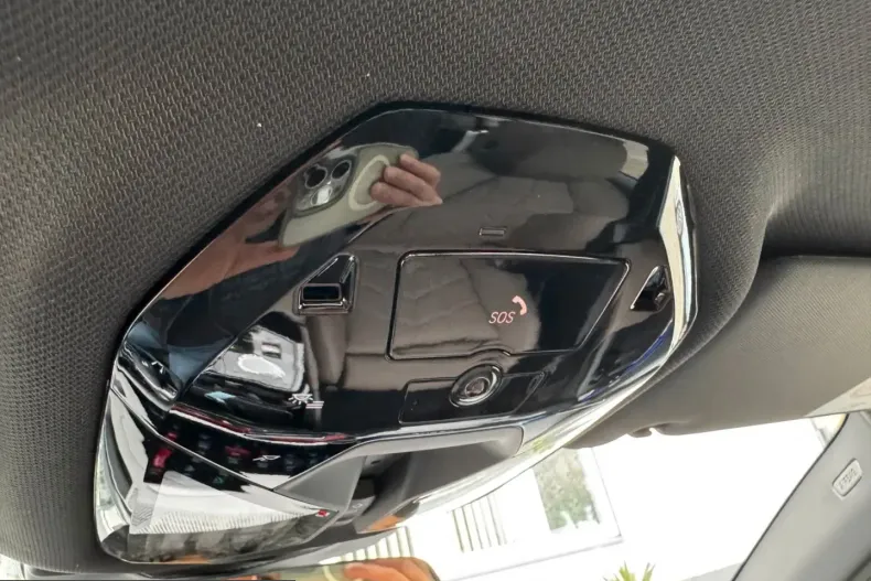 BMW 530 (Seria 5) din 2025 cu 4.060 km - oferta BMW200522 - foto 20