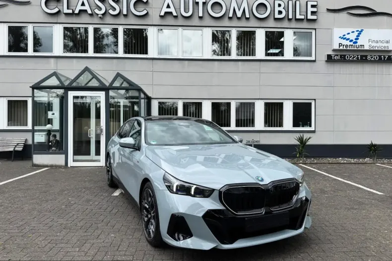 BMW 530 (Seria 5) din 2025 cu 4.436 km - oferta BMW200526 - foto 3