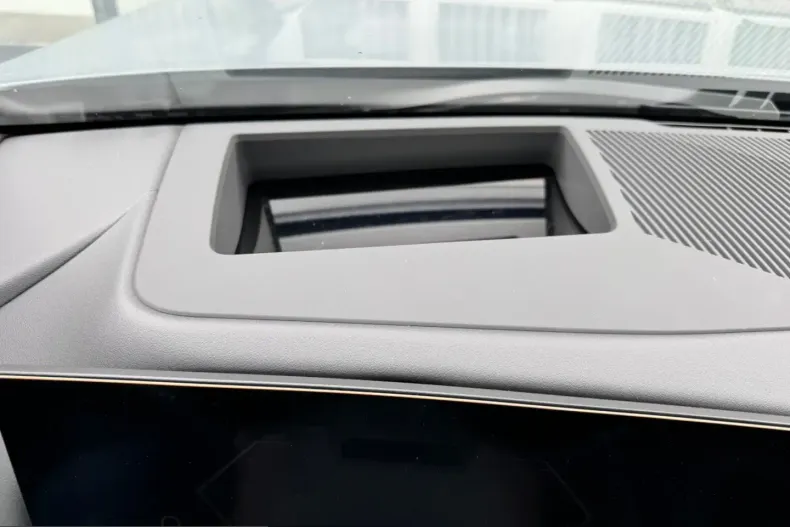 BMW 530 (Seria 5) din 2025 cu 4.436 km - oferta BMW200526 - foto 7