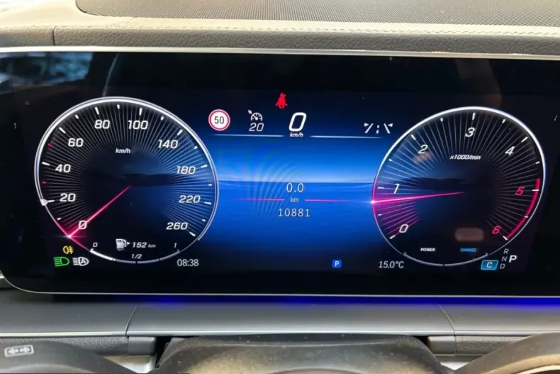 Mercedes-Benz GLE 300 (Clasa GLE) din 2024 cu 10.891 km - oferta MER200527 - foto 9