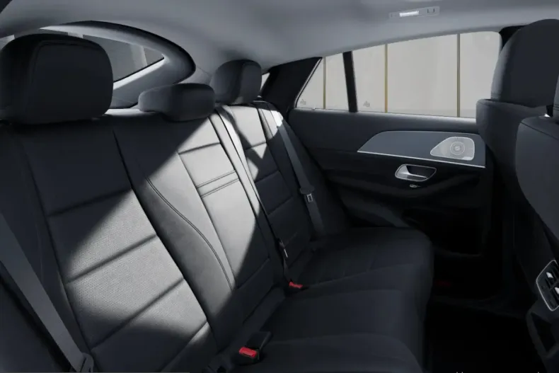 Mercedes-Benz GLE 300 (Clasa GLE) din 2024 cu 39.904 km - oferta MER200528 - foto 7