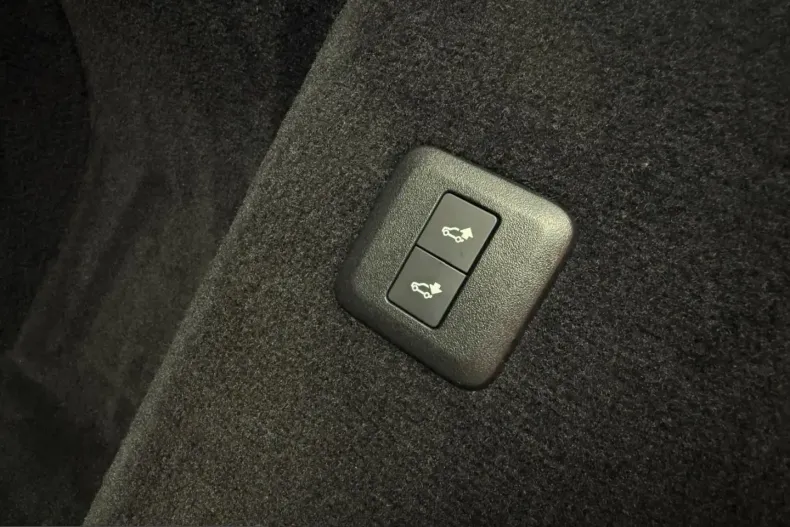 Land Rover Range Rover Sport din 2021 cu 146.775 km - oferta LAN200529 - foto 37