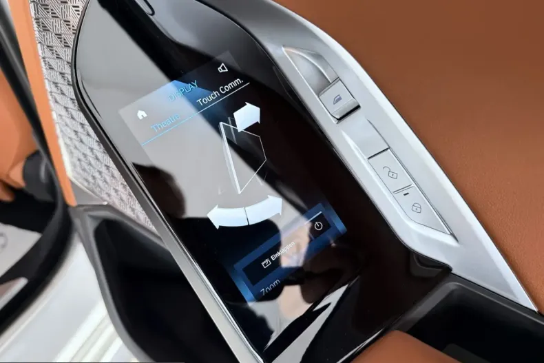 BMW M760 (Seria 7) din 2023 cu 26.172 km - oferta BMW200532 - foto 38