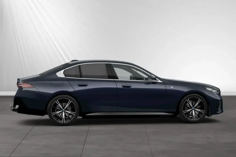 BMW 530 (Seria 5) din 2025 cu 21.330 km - oferta BMW200539 - foto 8