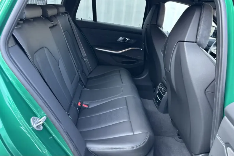 BMW M3 (Seria 3) din 2025 cu 14.230 km - oferta BMW200540 - foto 10