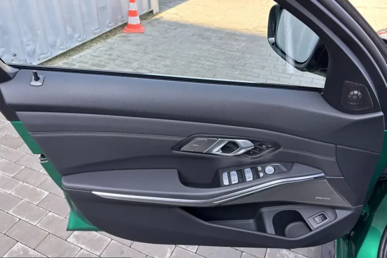 BMW M3 (Seria 3) din 2025 cu 14.230 km - oferta BMW200540 - foto 24