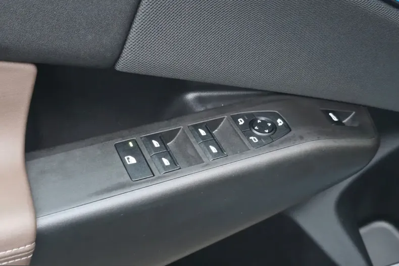 BMW X3 (Seria X) din 2025 cu 44.900 km - oferta BMW200545 - foto 24