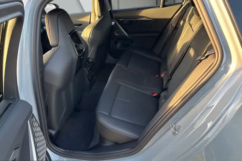 BMW M5 (Seria 5) din 2025 cu 22.813 km - oferta BMW200546 - foto 10