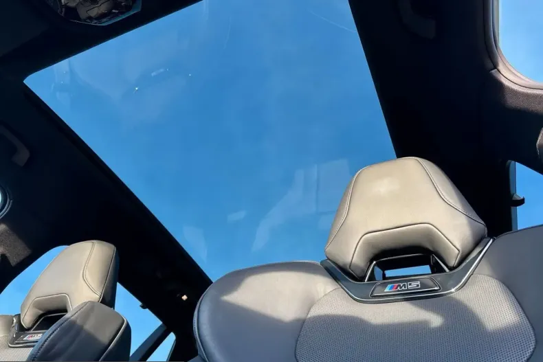 BMW M5 (Seria 5) din 2025 cu 22.813 km - oferta BMW200546 - foto 11