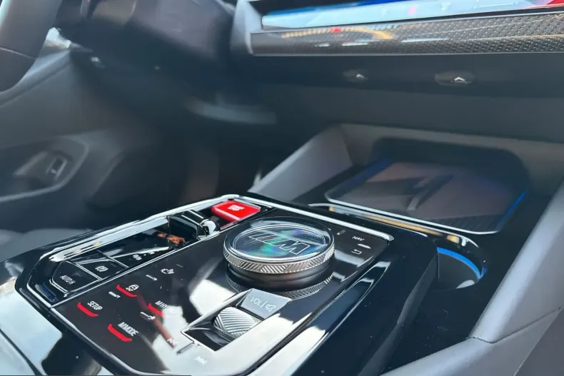 BMW M5 (Seria 5) din 2025 cu 22.813 km - oferta BMW200546 - foto 15