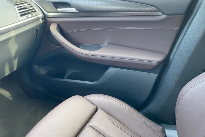 BMW X3 (Seria X) din 2024 cu 45.850 km - oferta BMW200554 - foto 9