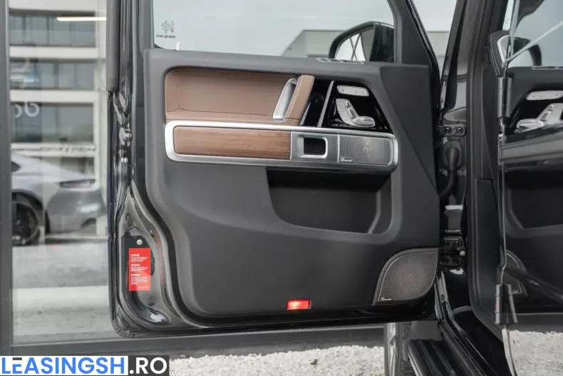 Mercedes-Benz G 450 (Clasa G) din 2025 cu 9.986 km - oferta MER200562 - foto 14