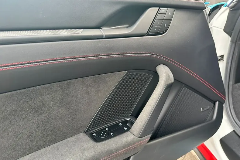 Porsche 992 din 2025 cu 1.204 km - oferta POR200563 - foto 13