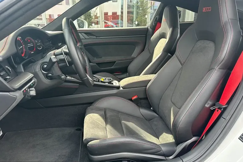 Porsche 992 din 2025 cu 1.204 km - oferta POR200563 - foto 15