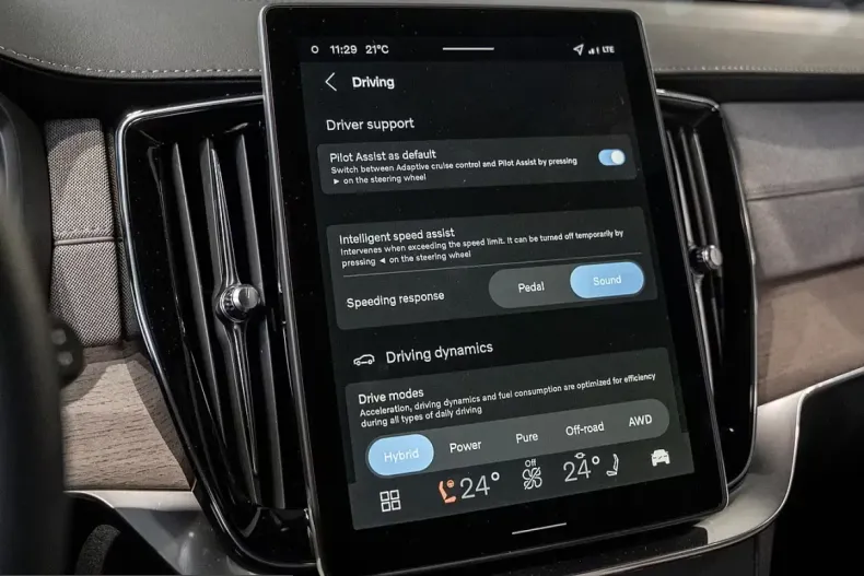 Volvo XC90 din 2026 cu 50 km - oferta VOL200574 - foto 9