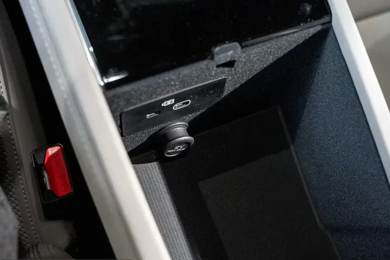 Volvo XC90 din 2026 cu 50 km - oferta VOL200574 - foto 16