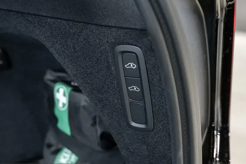 Volvo XC90 din 2026 cu 50 km - oferta VOL200574 - foto 30