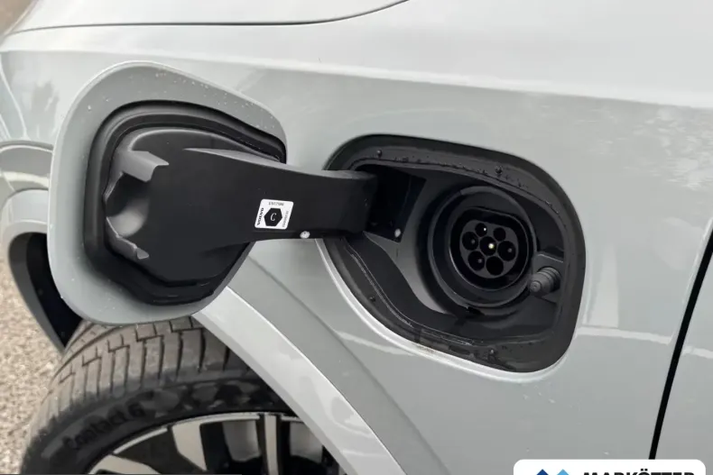 Volvo XC90 din 2026 cu 10 km - oferta VOL200575 - foto 7