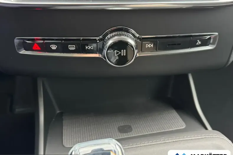 Volvo XC90 din 2026 cu 10 km - oferta VOL200575 - foto 12