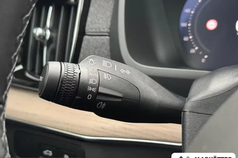 Volvo XC90 din 2026 cu 10 km - oferta VOL200575 - foto 24