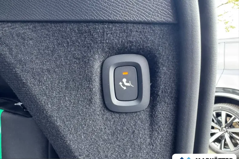 Volvo XC90 din 2026 cu 10 km - oferta VOL200575 - foto 25