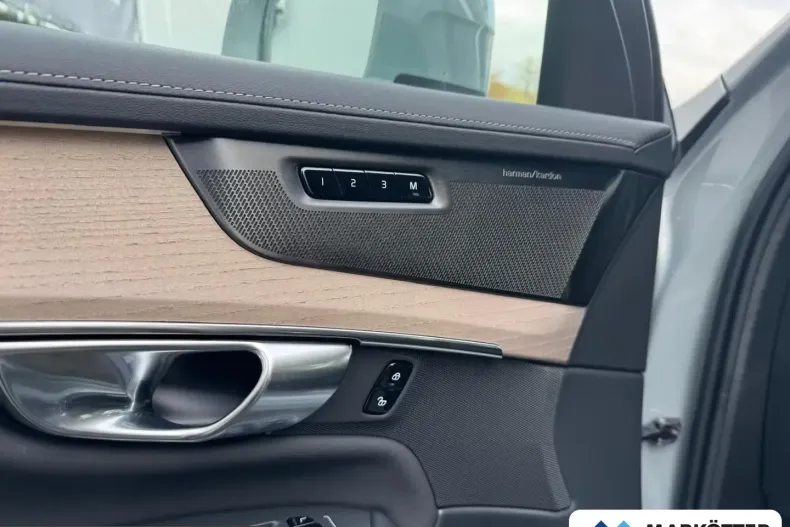 Volvo XC90 din 2026 cu 10 km - oferta VOL200575 - foto 33