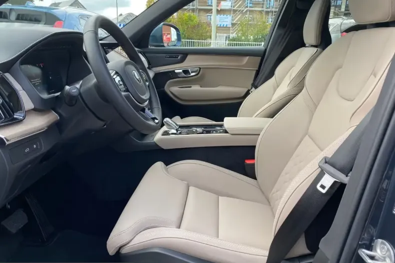 Volvo XC90 din 2025 cu 150 km - oferta VOL200577 - foto 10