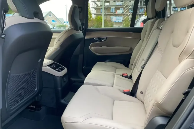 Volvo XC90 din 2025 cu 150 km - oferta VOL200577 - foto 12