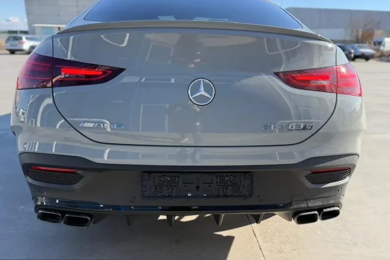 Mercedes-Benz GLE 63 AMG (Clasa GLE) din 2026 cu 40 km - oferta MER200580 - foto 8