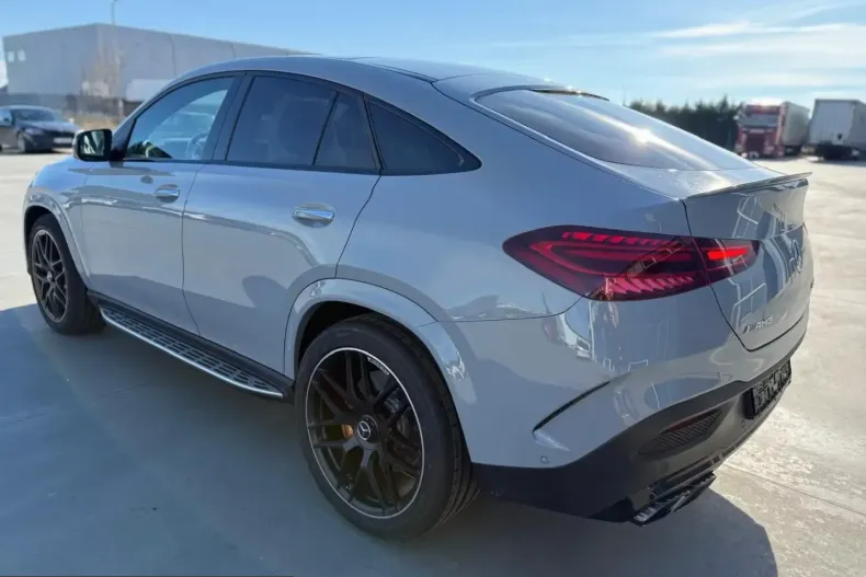 Mercedes-Benz GLE 63 AMG (Clasa GLE) din 2026 cu 40 km - oferta MER200580 - foto 10