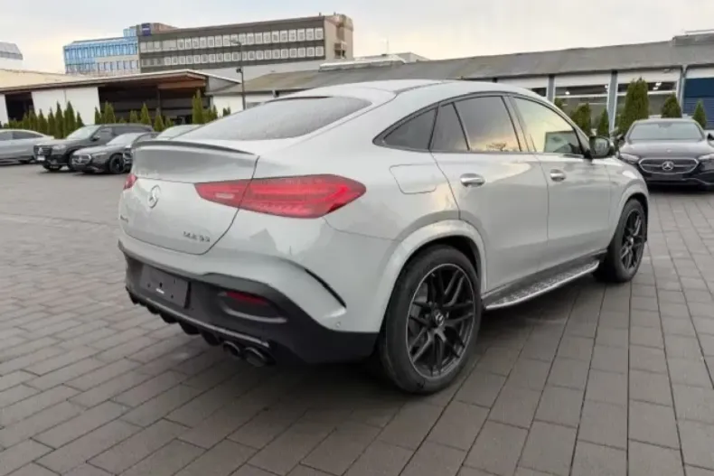 Mercedes-Benz GLE 53 AMG (Clasa GLE) din 2026 cu 30 km - oferta MER200581 - foto 5