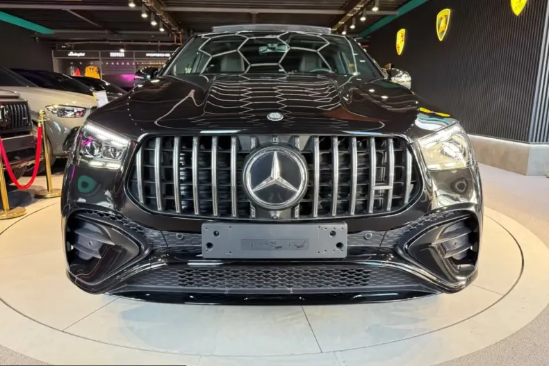 Mercedes-Benz GLE 53 AMG (Clasa GLE) din 2025 cu 30 km - oferta MER200584 - foto 3