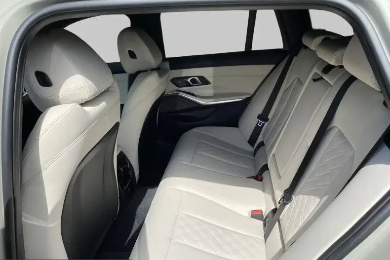 Alpina B3 din 2026 cu 50 km - oferta ALP200585 - foto 10