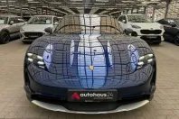 Porsche Taycan din 2022 cu 74.740 km - oferta POR200586 - foto 2