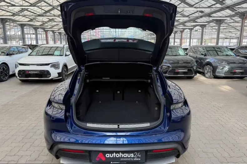 Porsche Taycan din 2022 cu 74.740 km - oferta POR200586 - foto 6