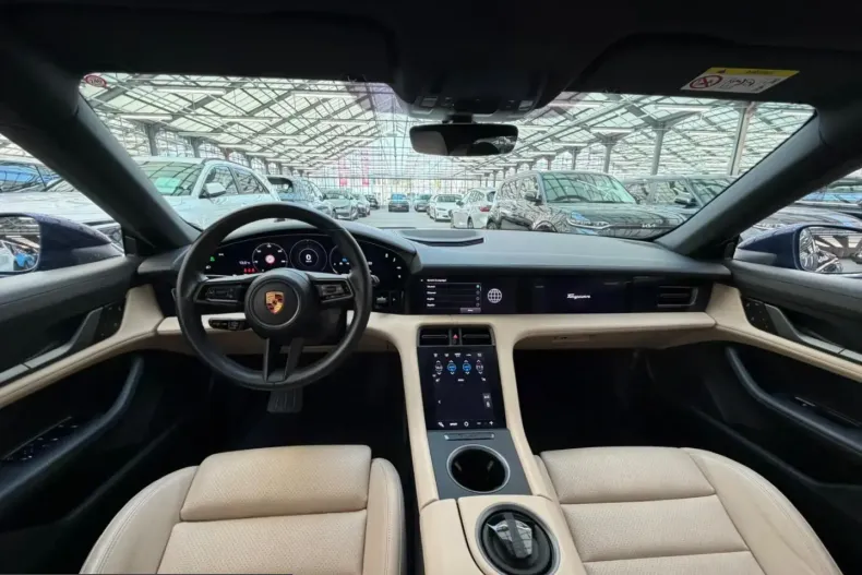 Porsche Taycan din 2022 cu 74.740 km - oferta POR200586 - foto 9