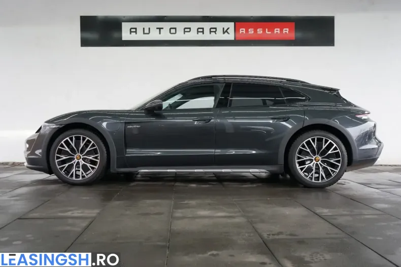 Porsche Taycan din 2022 cu 48.700 km - oferta POR200591 - foto 9