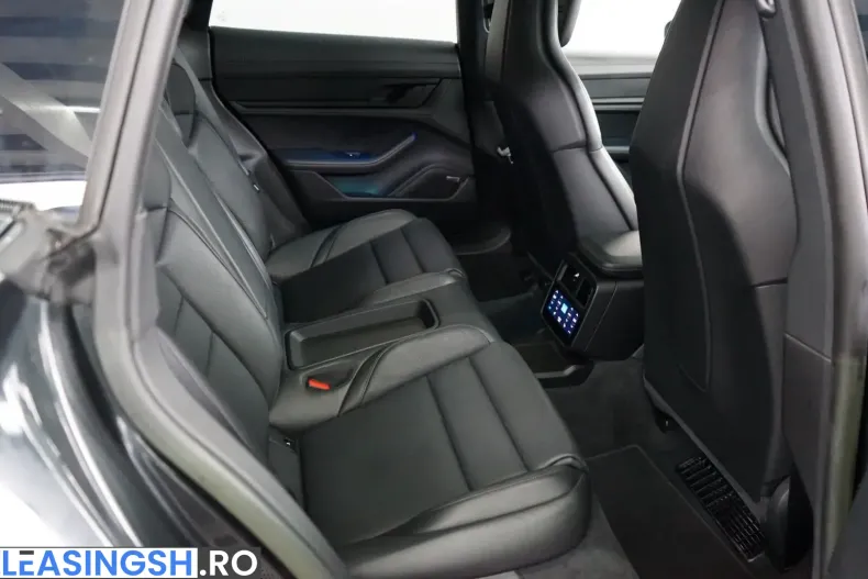 Porsche Taycan din 2022 cu 48.700 km - oferta POR200591 - foto 16