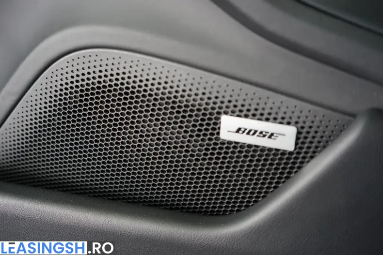 Porsche Taycan din 2022 cu 48.700 km - oferta POR200591 - foto 27