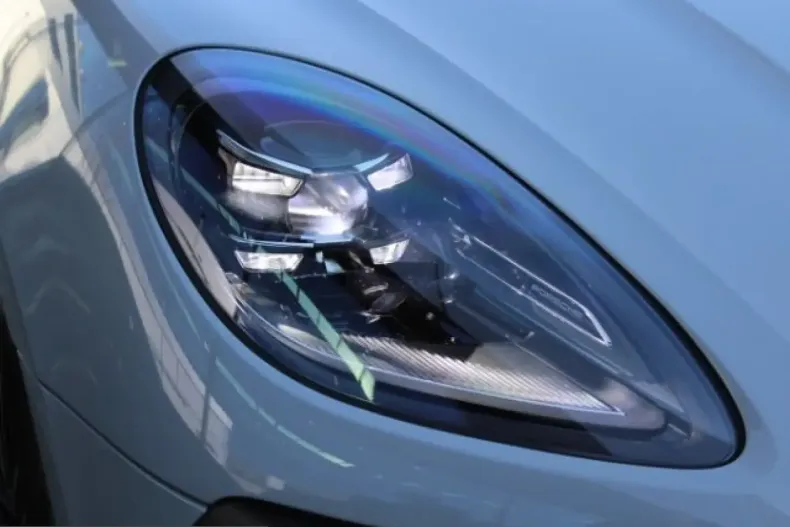 Porsche Macan din 2024 cu 10.749 km - oferta POR200595 - foto 7