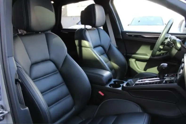 Porsche Macan din 2024 cu 10.749 km - oferta POR200595 - foto 23