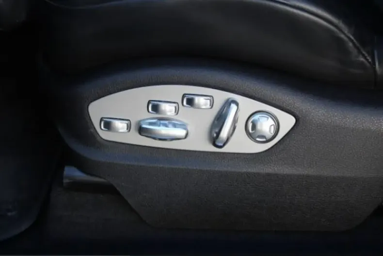 Porsche Macan din 2024 cu 10.749 km - oferta POR200595 - foto 25