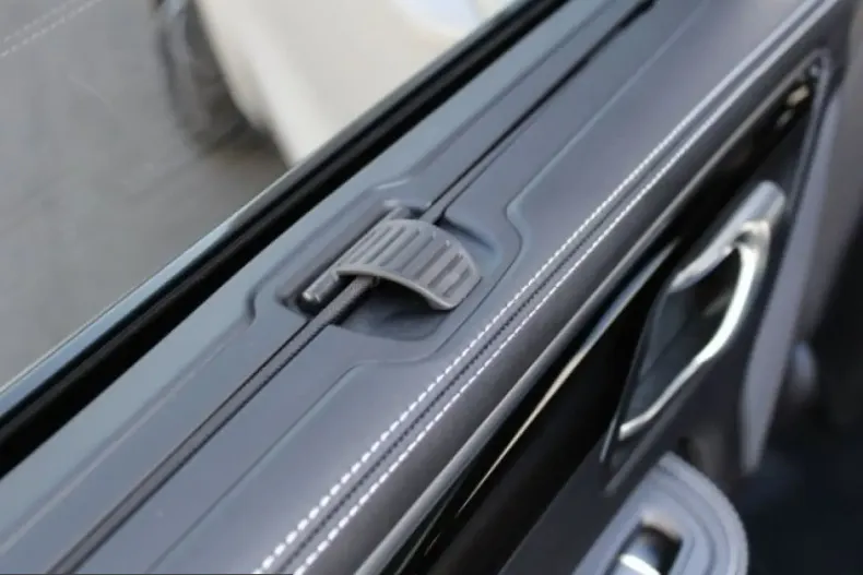 Porsche Macan din 2024 cu 10.749 km - oferta POR200595 - foto 30