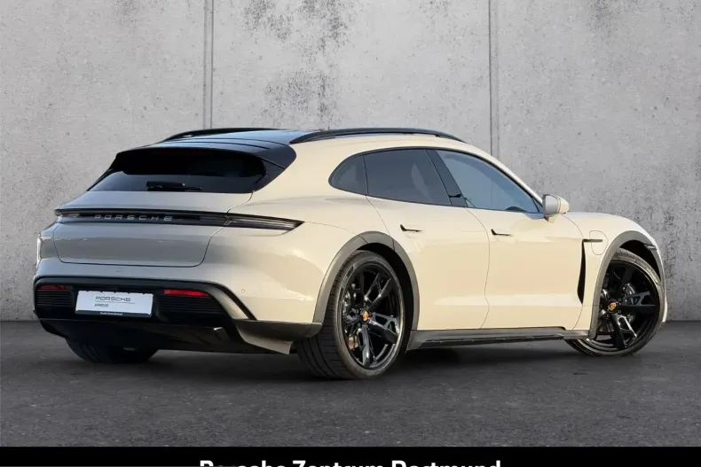 Porsche Taycan din 2022 cu 26.786 km - oferta POR200599 - foto 8