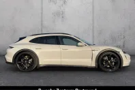 Porsche Taycan din 2022 cu 26.786 km - oferta POR200599 - foto 9